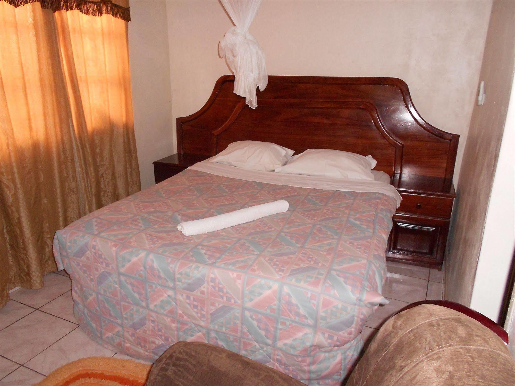 Comfort Corner Guesthouse Livingstone Buitenkant foto