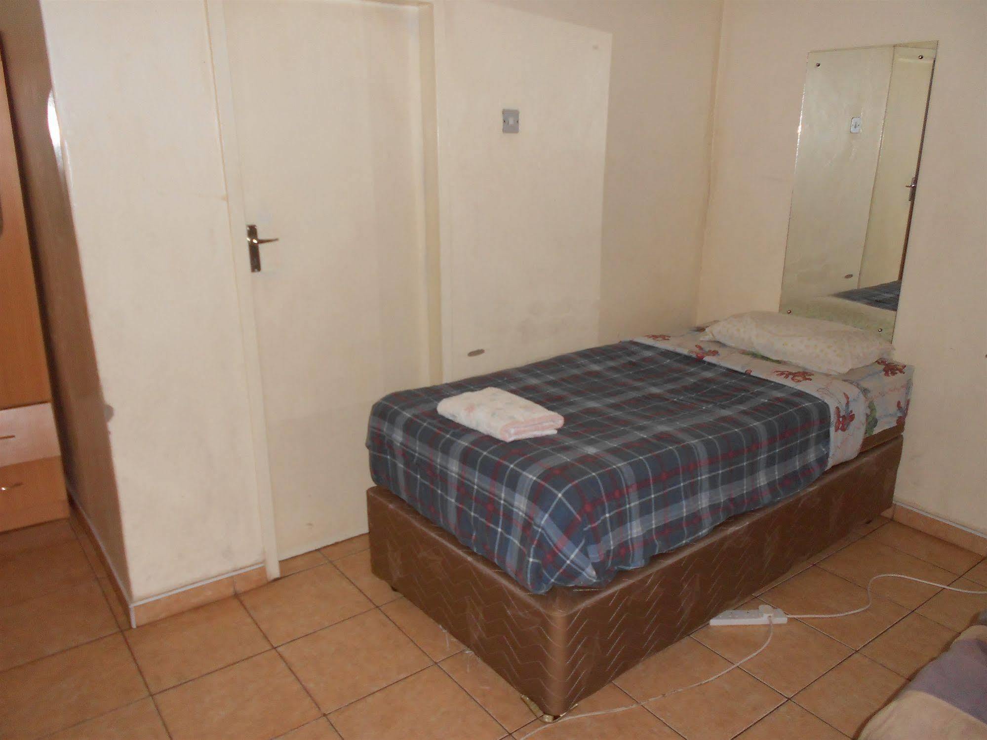 Comfort Corner Guesthouse Livingstone Buitenkant foto