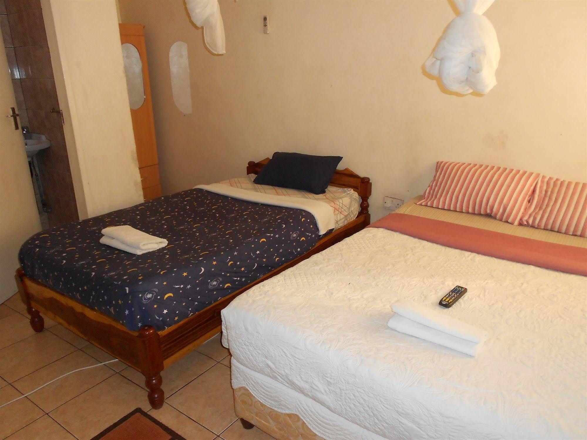 Comfort Corner Guesthouse Livingstone Buitenkant foto